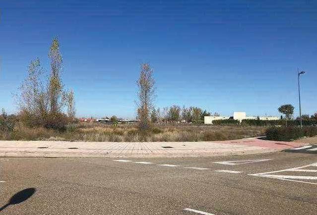 Suelo en Aldeamayor de San Martín, Valladolid