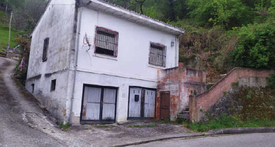 Suelo en San Martín del Rey Aurelio, Asturias