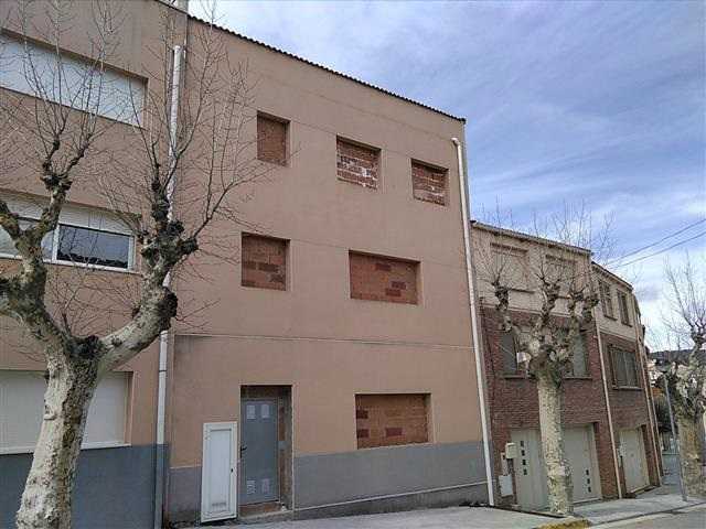 En Construccion en Llacuna (La), Barcelona