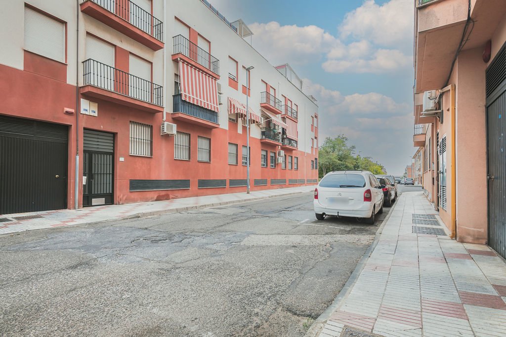 C/ Orellana