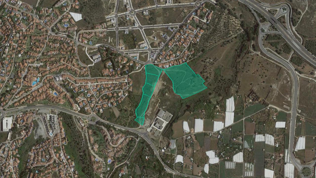 Suelo en Nerja, Málaga