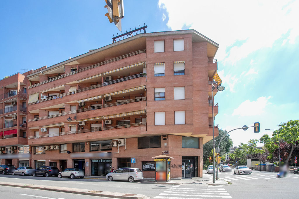 Local en Lleida, Lleida