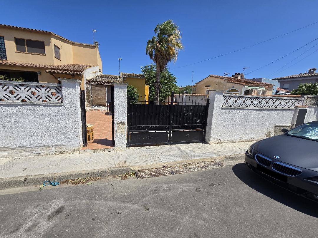 Vivienda en Castelló d'Empúries, Girona