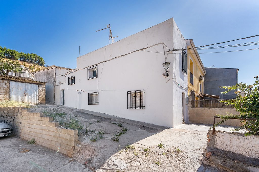 Calle Santa Adela