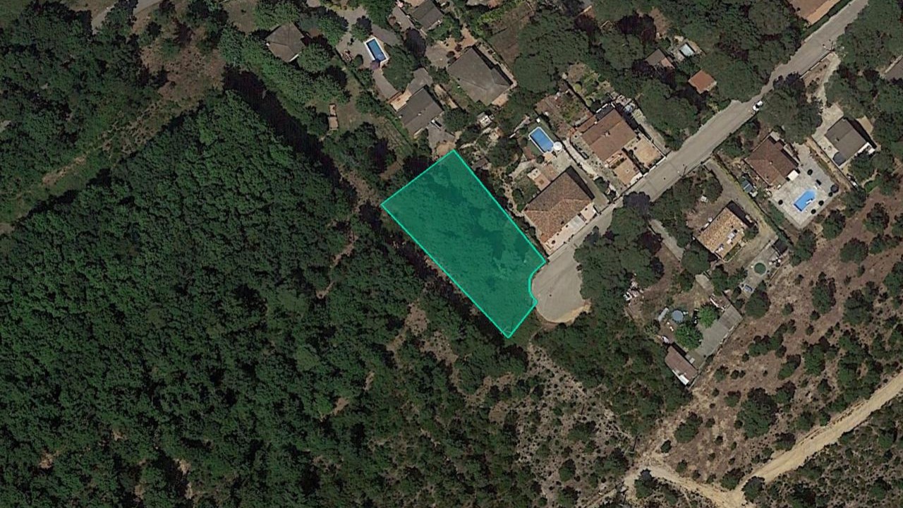 Suelo en Maçanet de la Selva, Girona