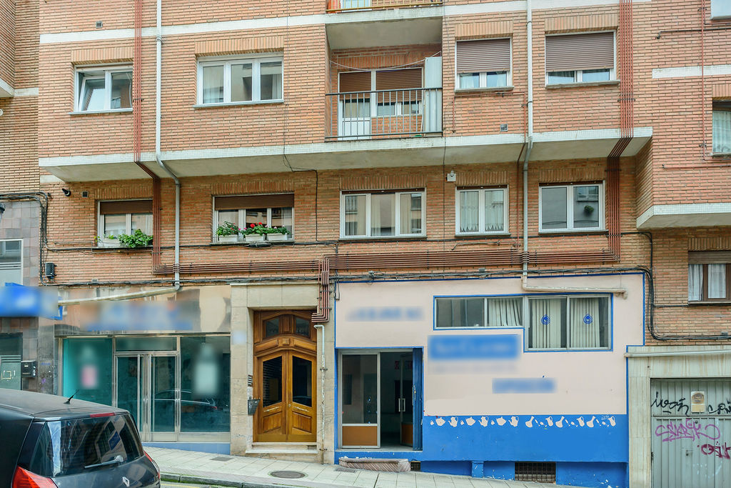 Local en Oviedo, Asturias