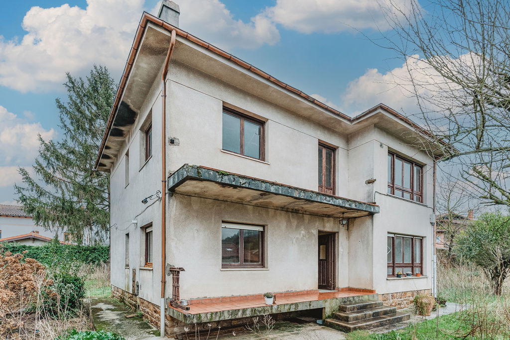 Vivienda en Molledo, Cantabria