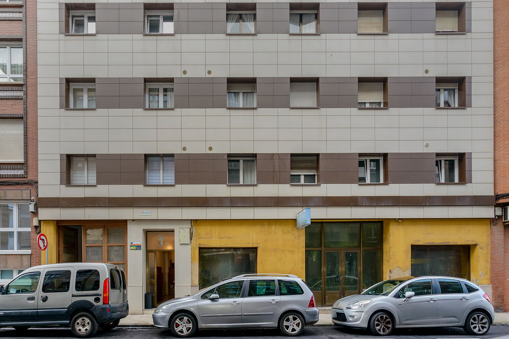 Local en Gijón, Asturias