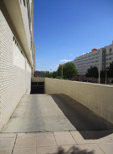 Garaje en Zaragoza, Zaragoza