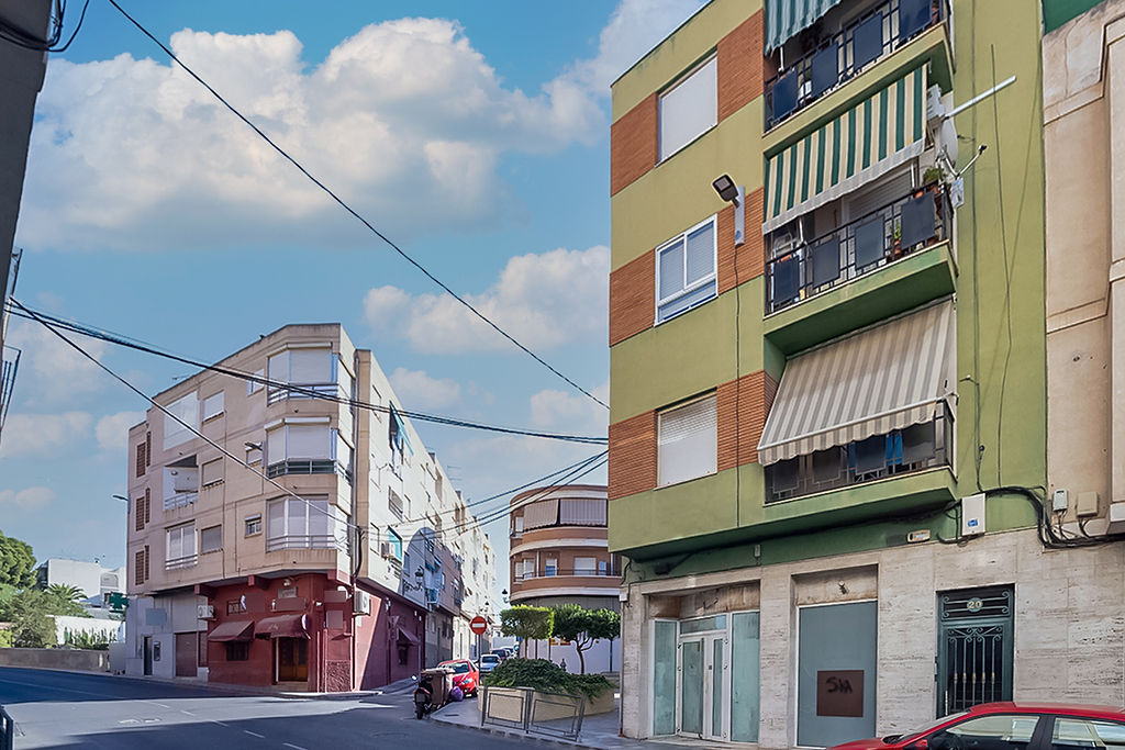 Local en Elda, Alicante/Alacant