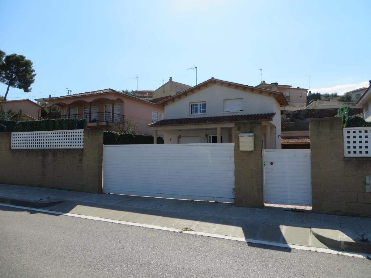 C/ Alcalaten, Urb. Ca L´Artigues