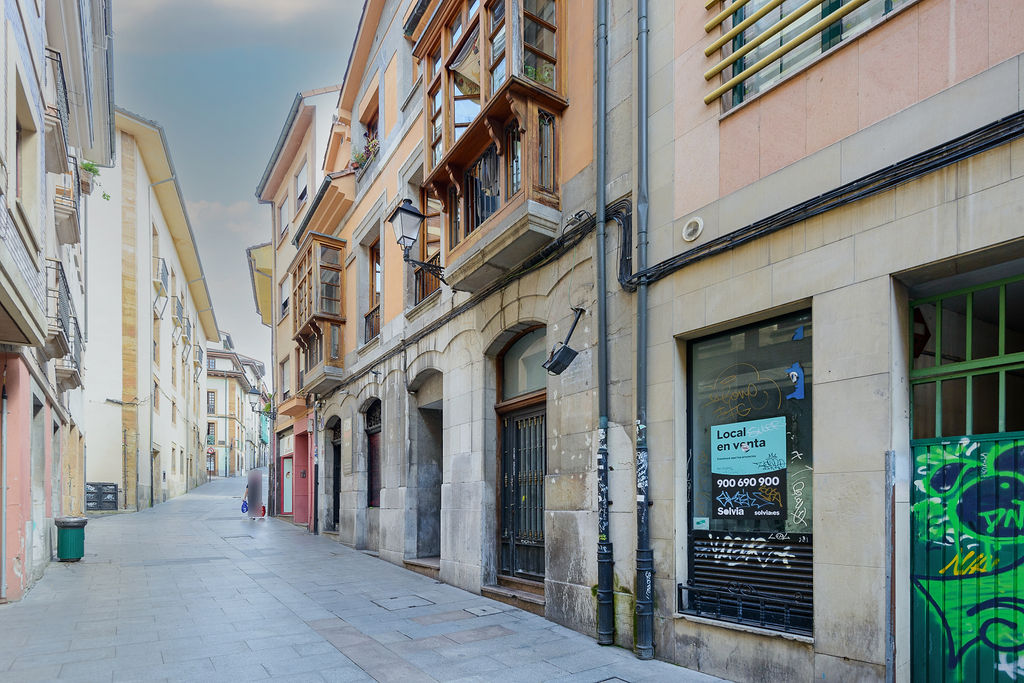 Local en Oviedo, Asturias