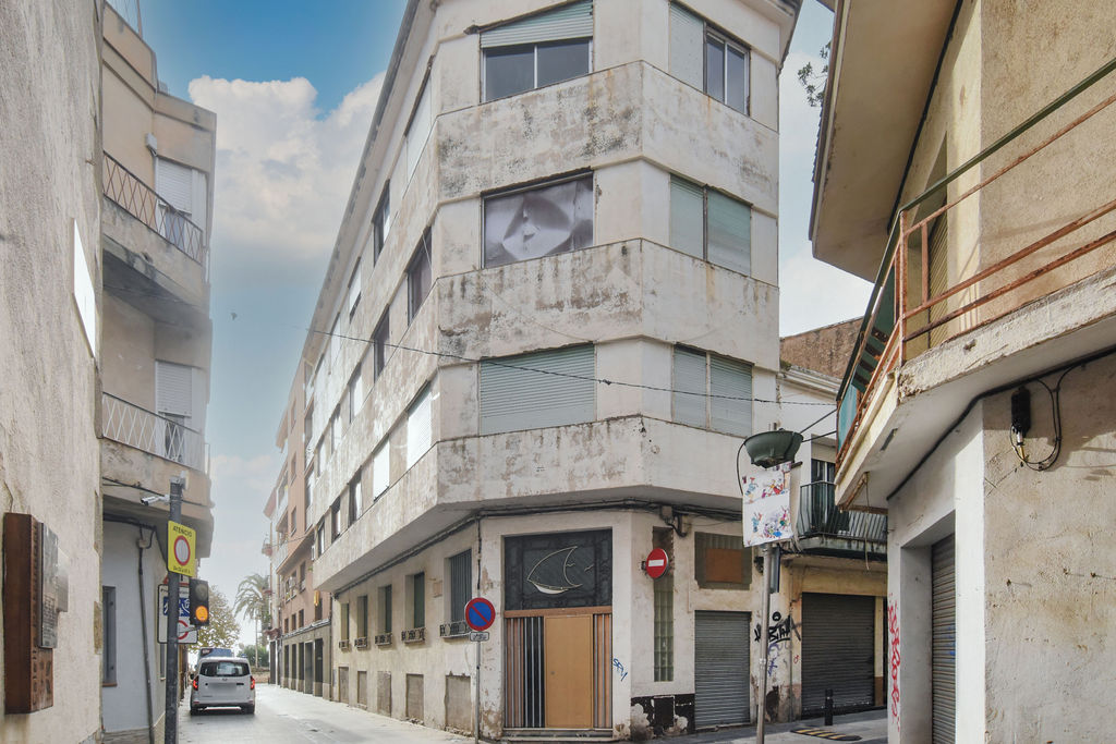 Edificio en Calella, Barcelona