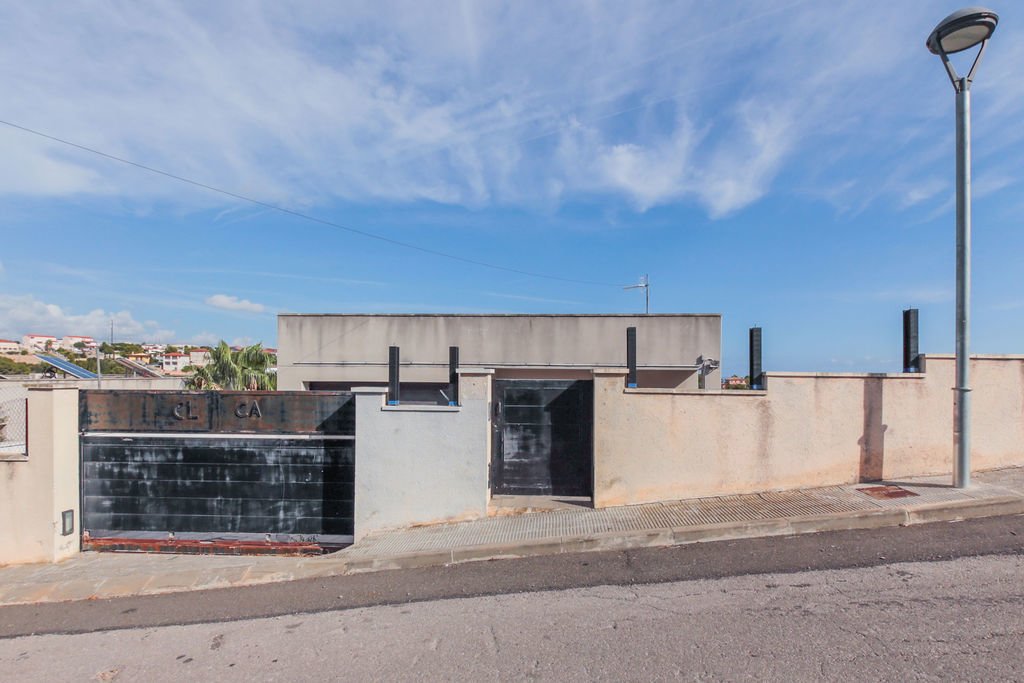 C/ Puig Bassegoda