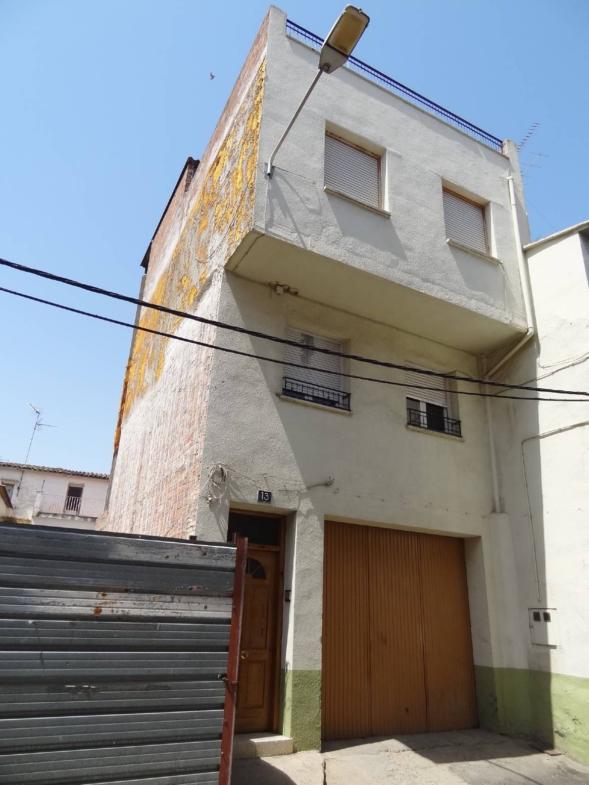 Edificio en Zaidín, Huesca