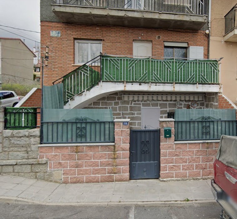 Vivienda en Navas del Marqués (Las), Ávila