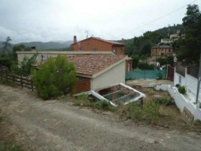 C/ Tarongina - Urb Ciutat Jardi - 