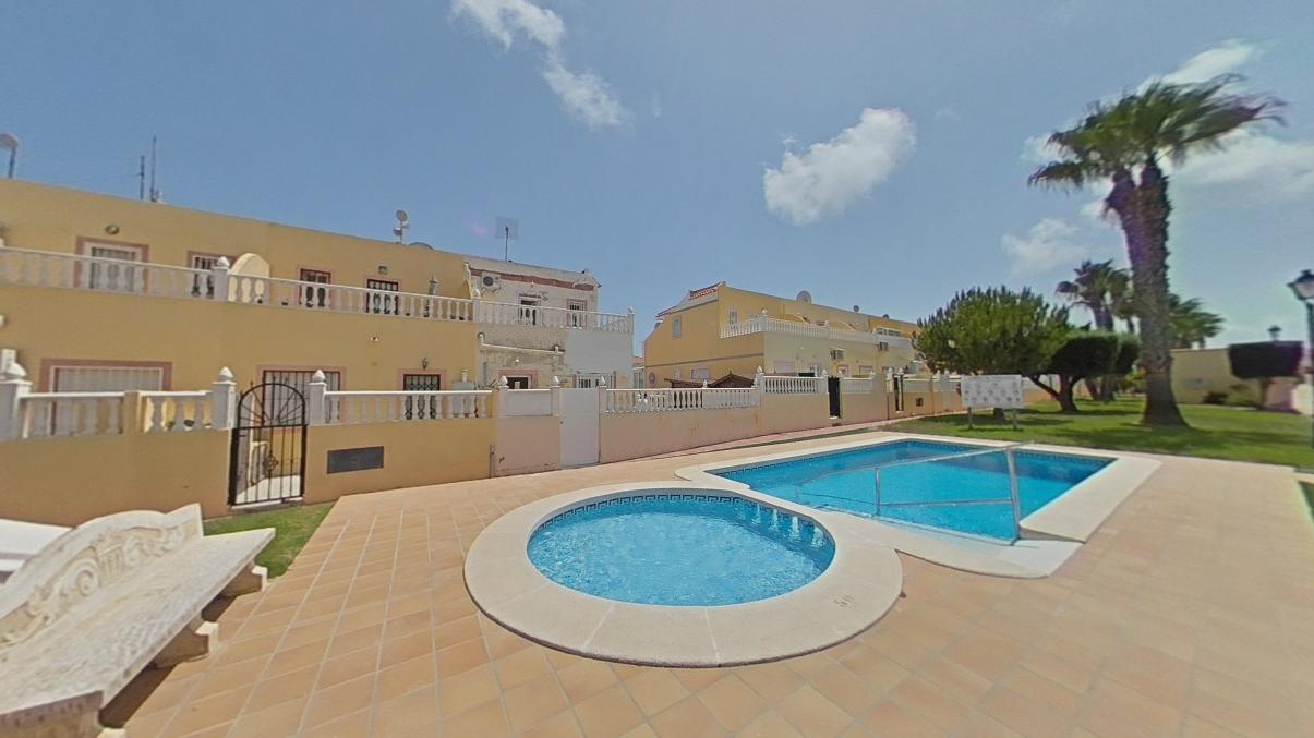 C/ Fluorita, Residencial Lomas de Cabo Roig 