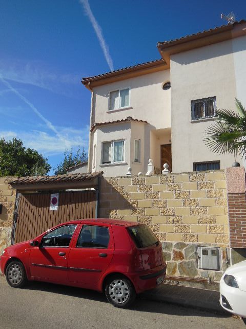 Vivienda en Villanueva de Perales, Madrid