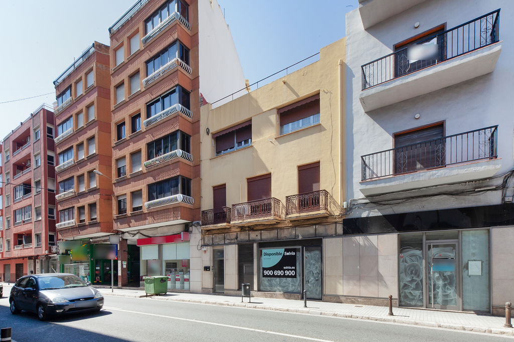 Local en Oliva, Valencia