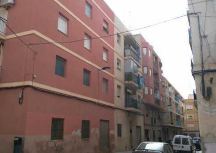 C/ Peru