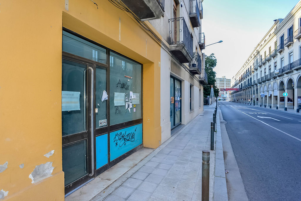 Local en Bisbal d´Empordà (La), Girona