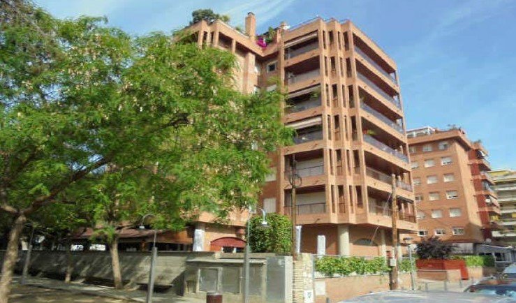 C/ d´ Aragó - Pz Carrilet 