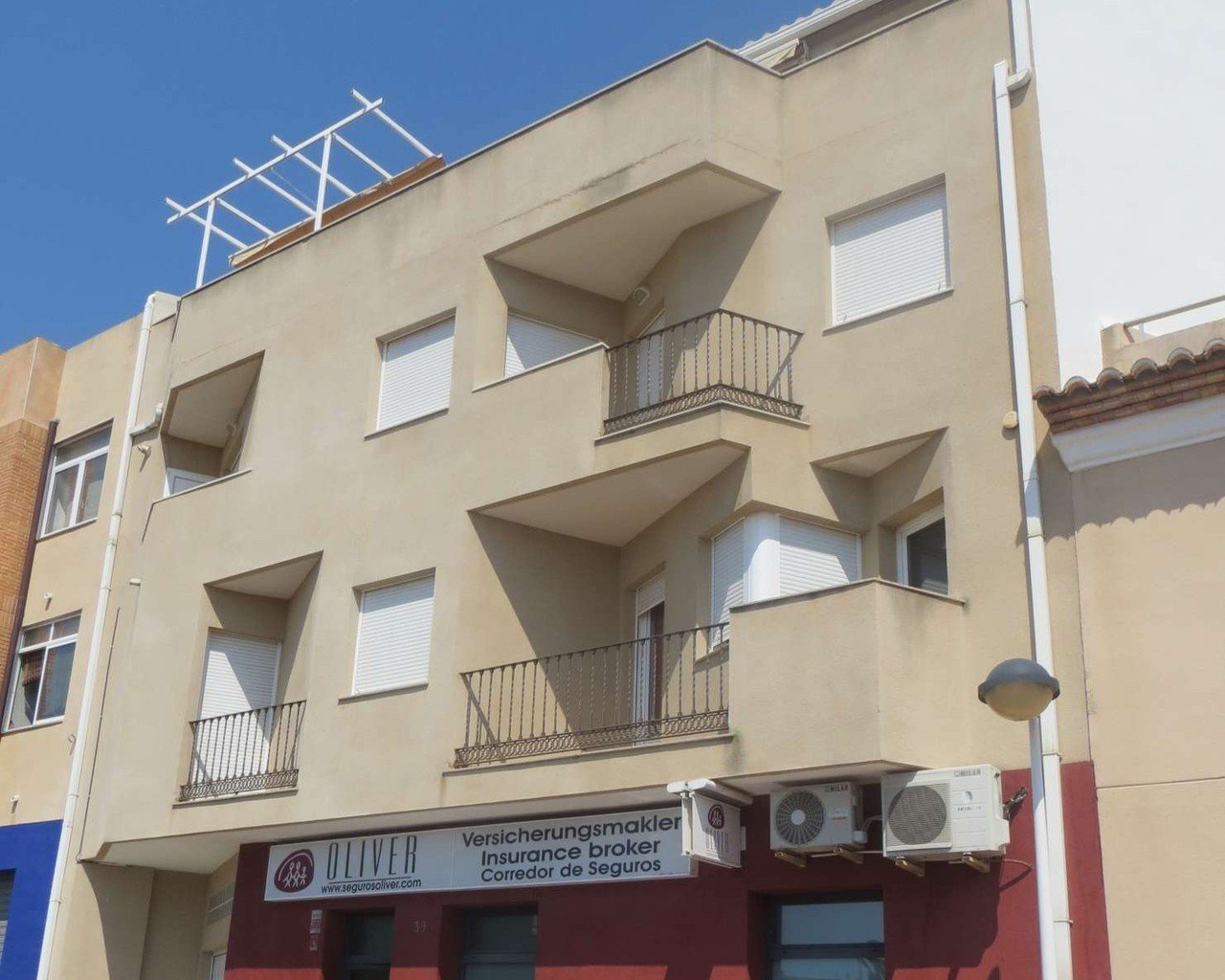 Calle Oscar Esplá