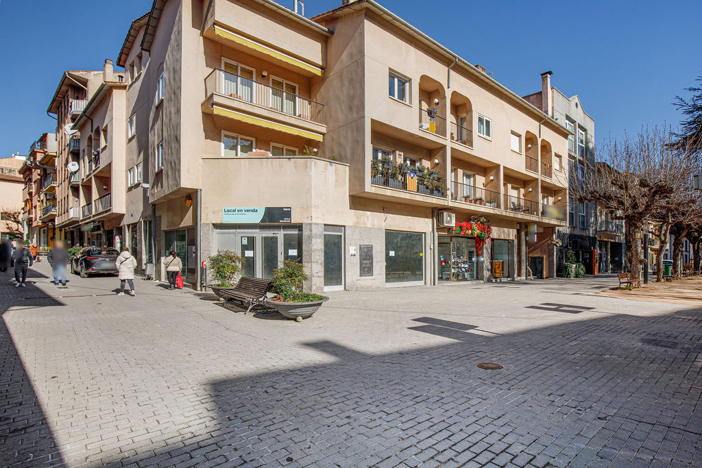 Local en Sant Hilari Sacalm, Girona