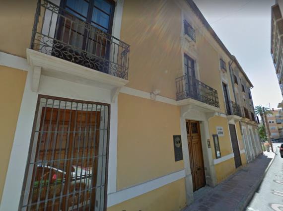 Local en Monóvar/Monòver, Alicante/Alacant