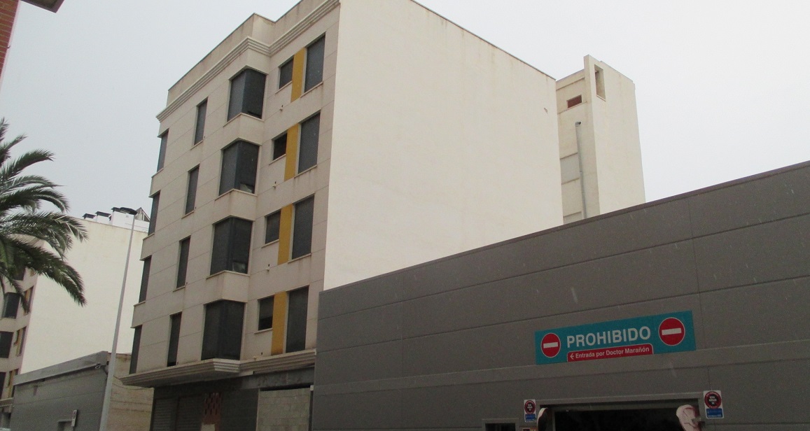 En Construccion en Elche/Elx, Alicante/Alacant