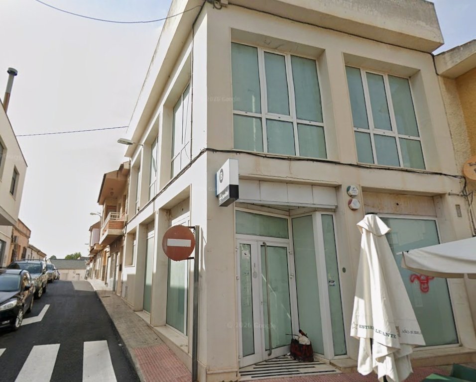 Avenida Del Carmen