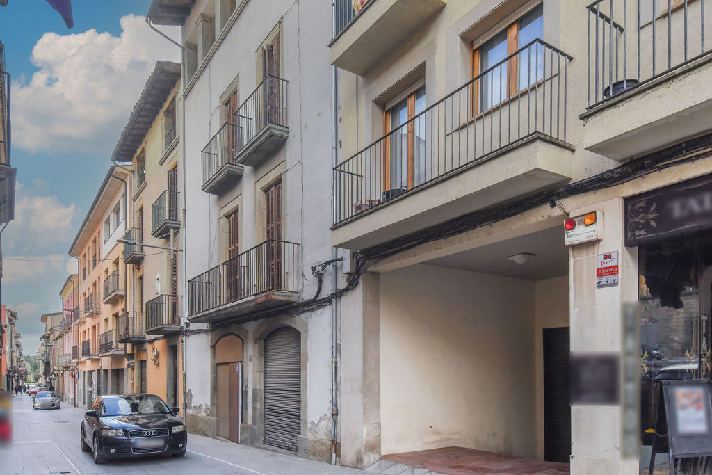Edificio en Manlleu, Barcelona