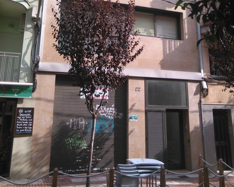 Local en Cornellà de Llobregat, Barcelona