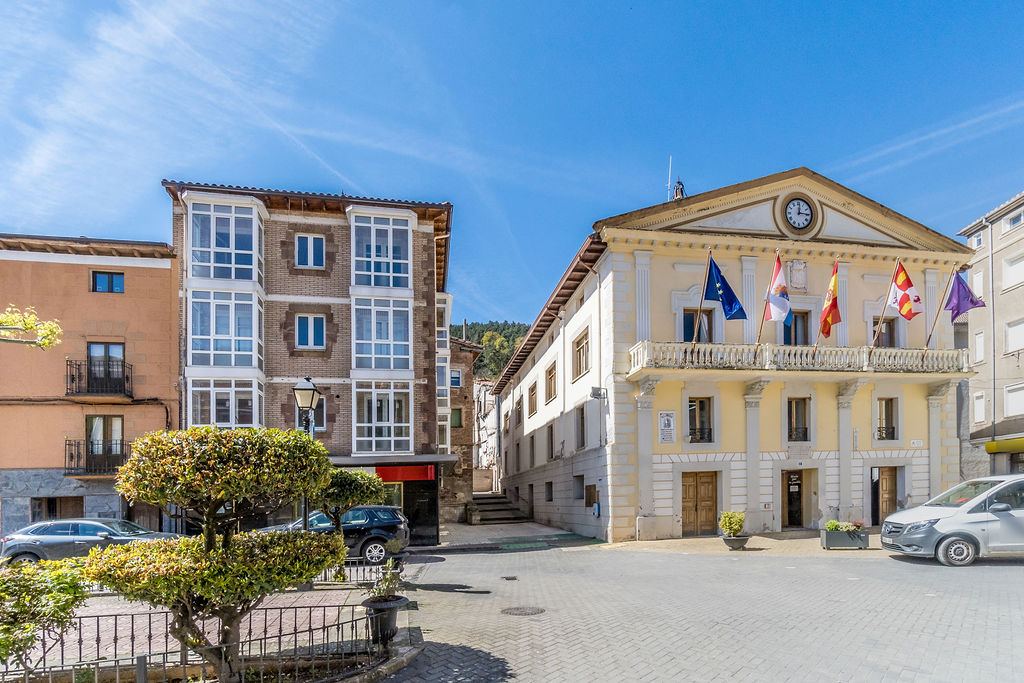 Vivienda en Pradoluengo, Burgos