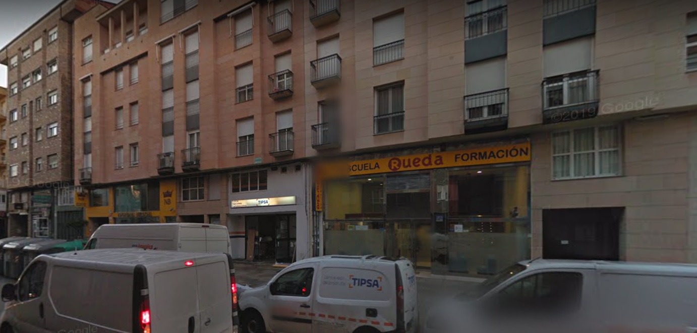 Local en Ponferrada, León
