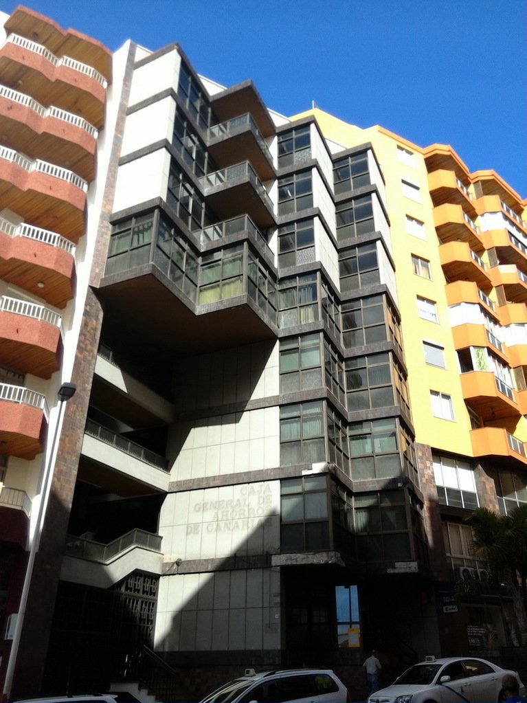 Av El Puente