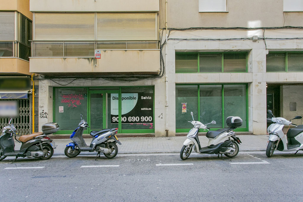 Local en Vilanova i la Geltrú, Barcelona