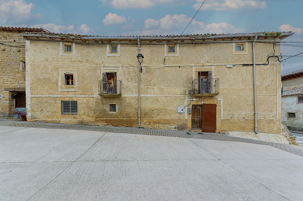 Vivienda en Lerga, Navarra
