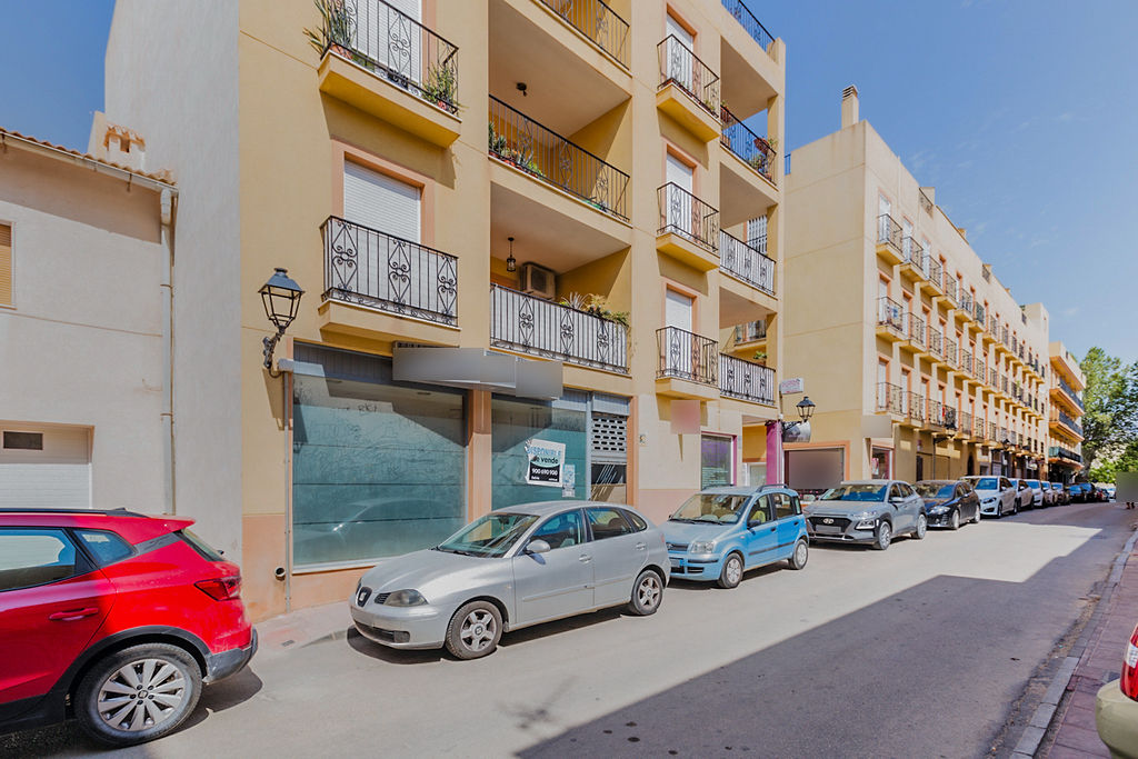 Local en Cuevas del Almanzora, Almería