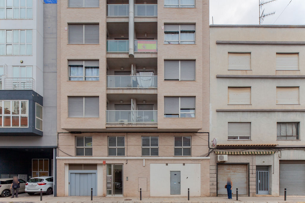 Local en Oliva, Valencia