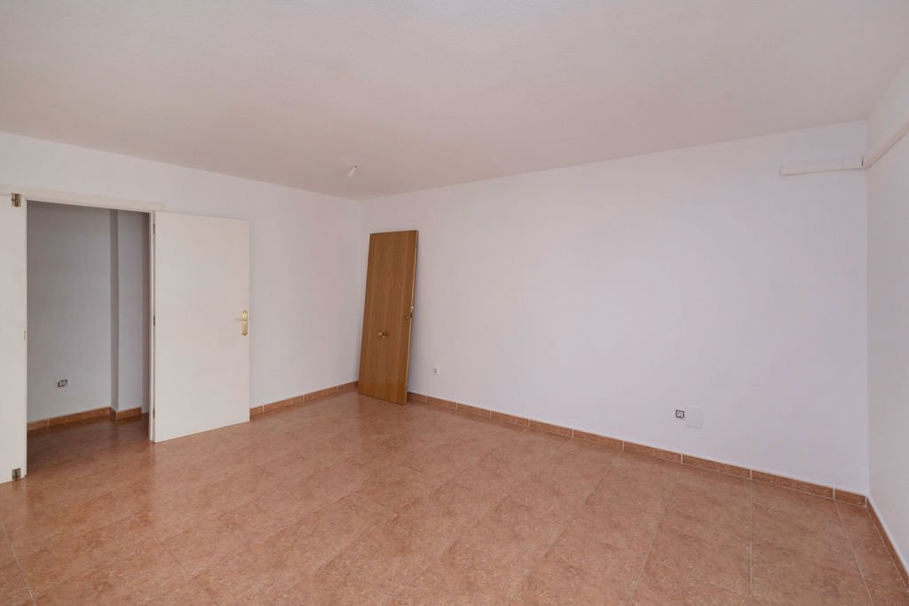 Urb Colonia Santa Isabel    -  Res San Antonio  -