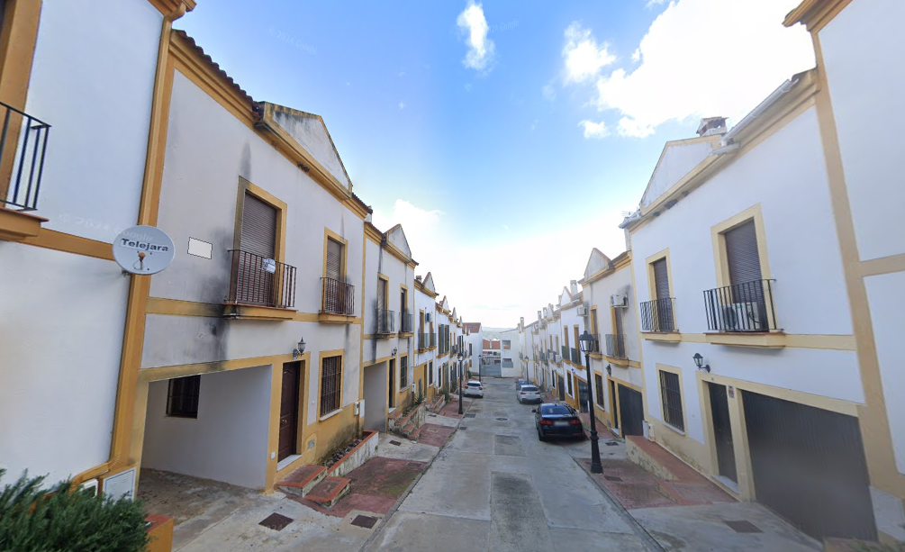 Vivienda en Campofrío, Huelva