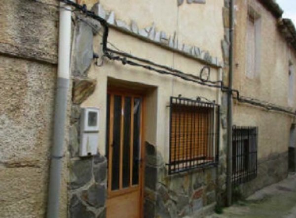 C/ Fuente Nueva                                   