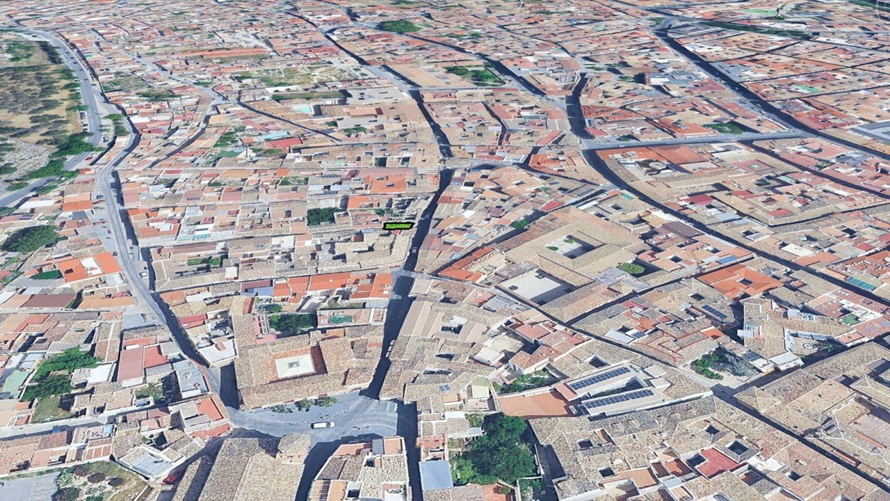 Calle Almendros Aguilar