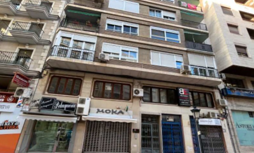 Local en Orihuela, Alicante/Alacant