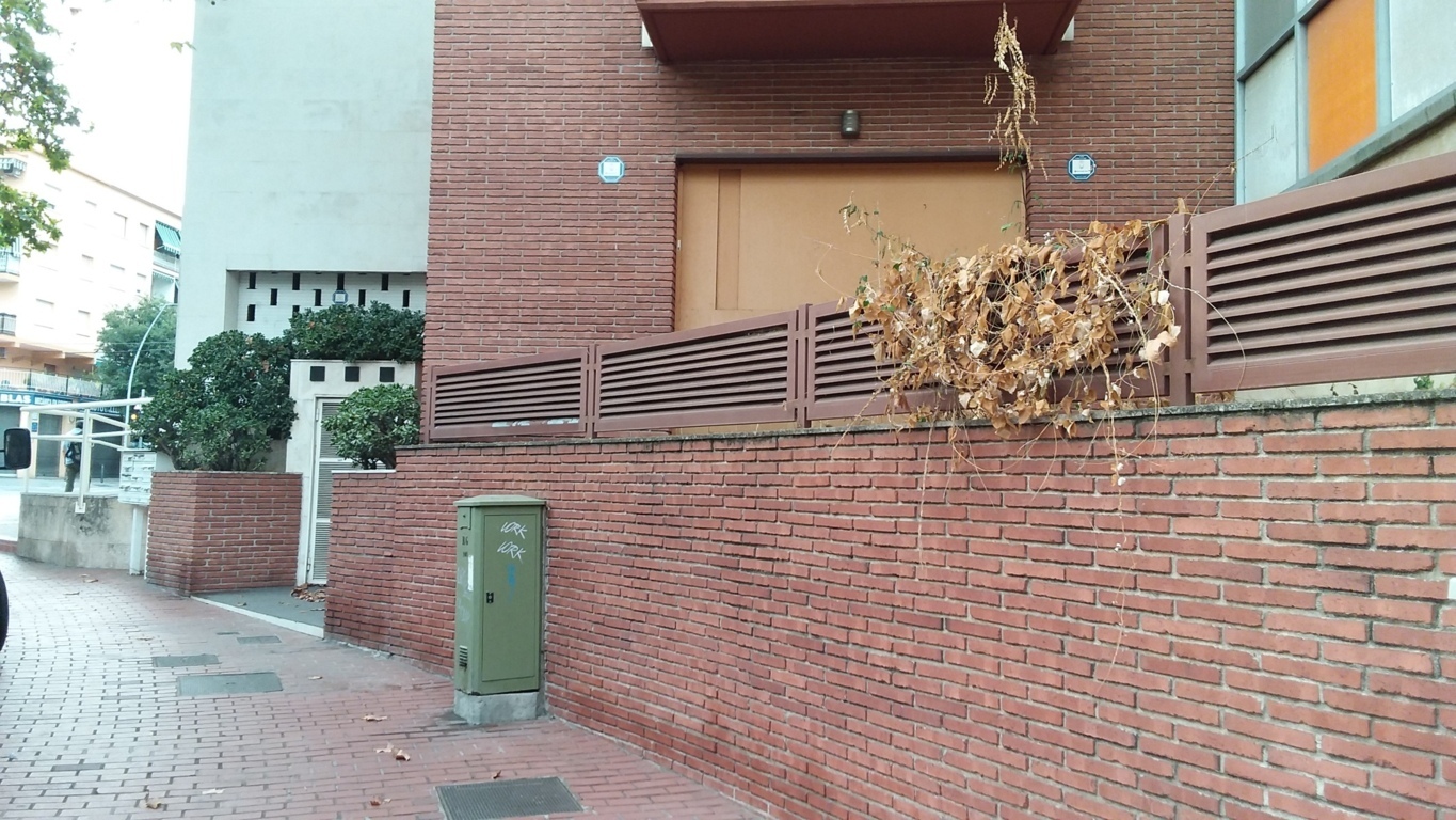 Garaje en Santa Coloma de Gramenet, Barcelona
