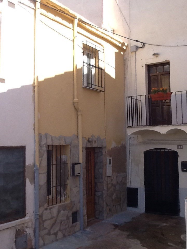 Calle Llazaret