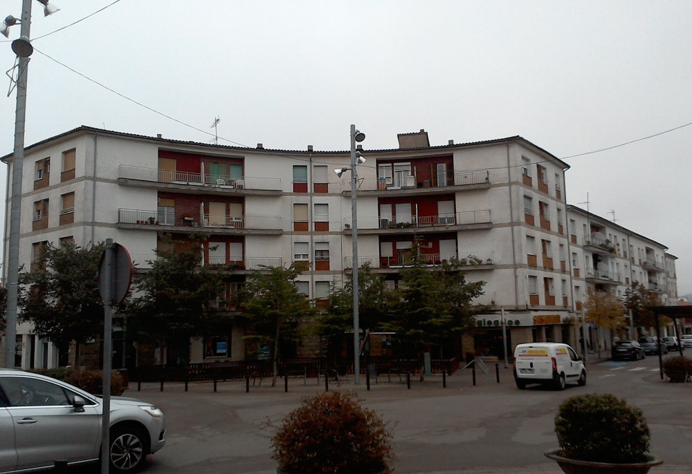 Local en Torelló, Barcelona