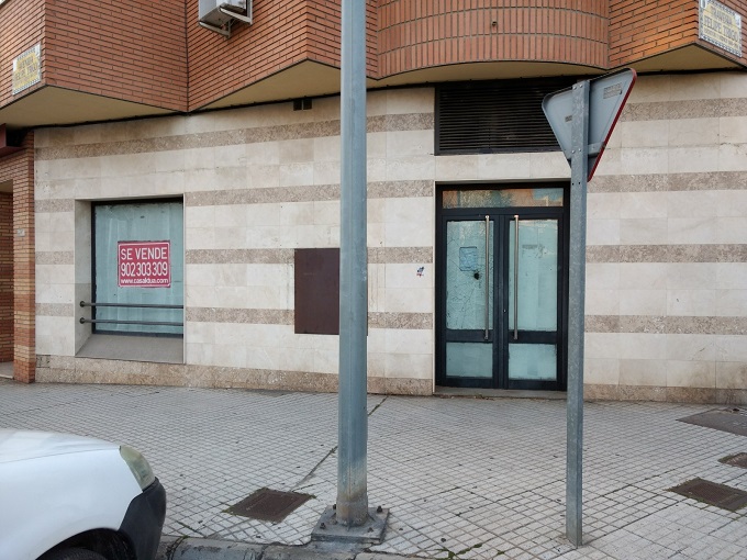Local en Badajoz, Badajoz